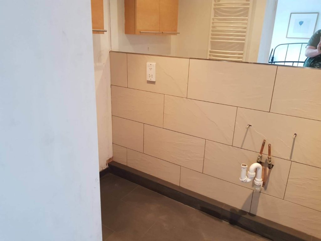 bathroom-tiling