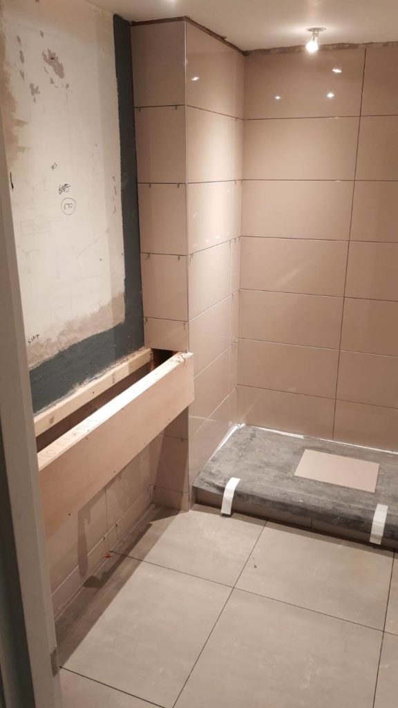 bathroom-tiling